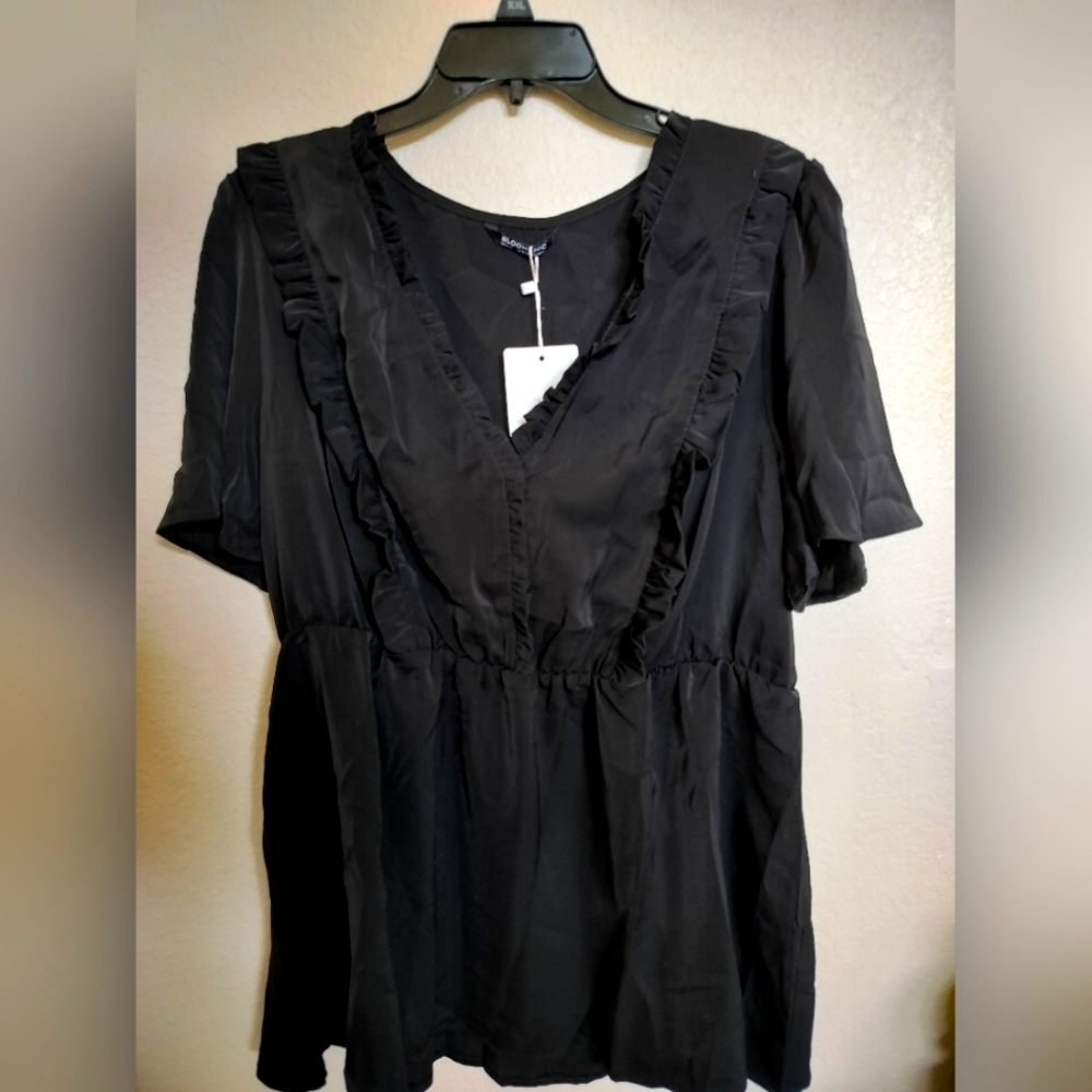 Chic frill Top